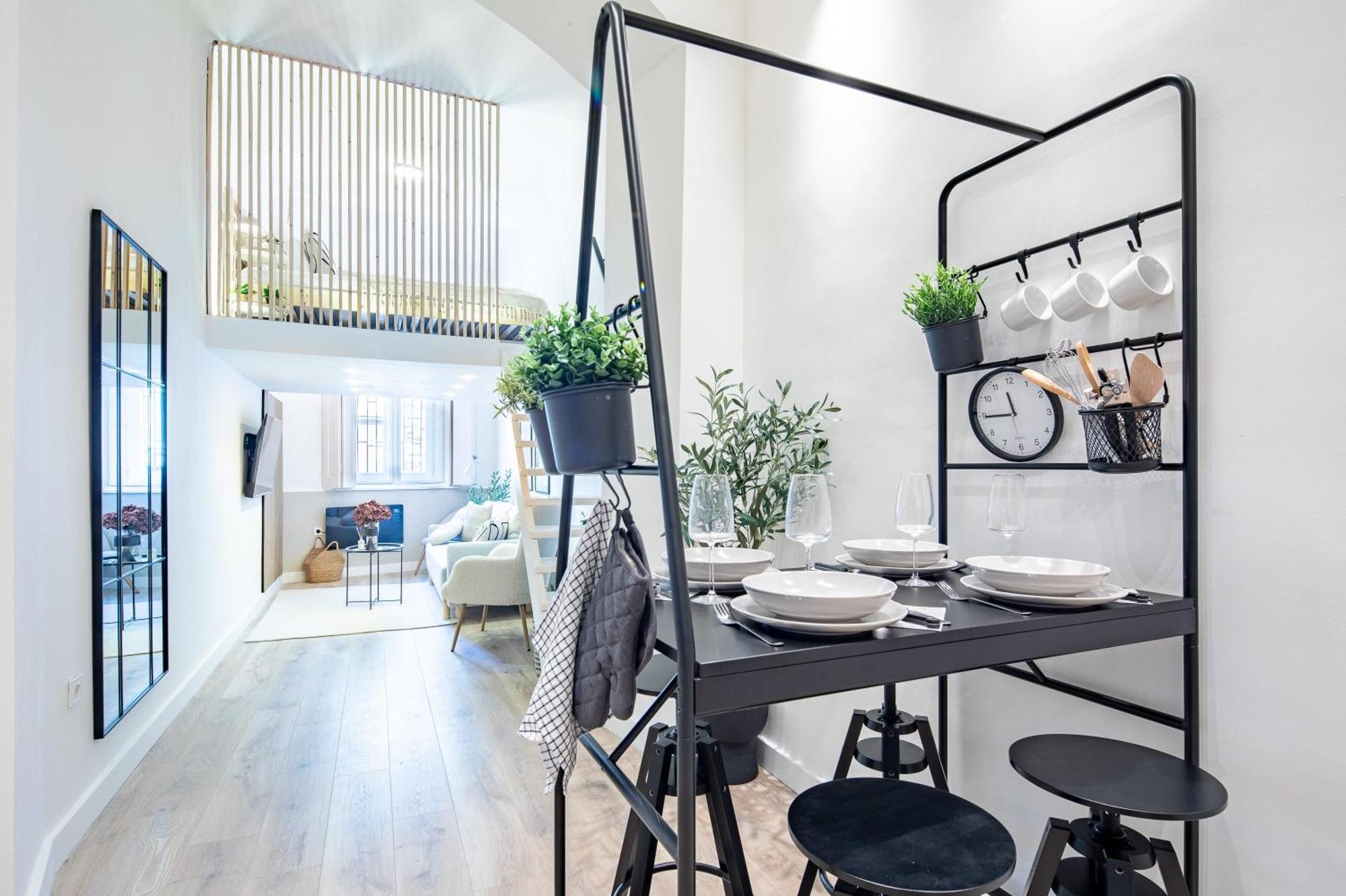 - Modern - Superb Style בודפשט